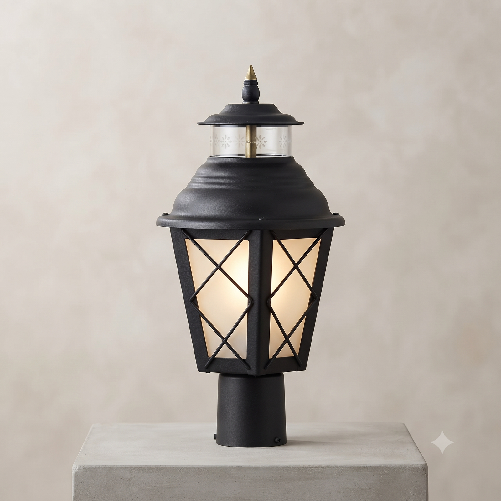 Gramercy Traditional Matte Black Gate Light Medium